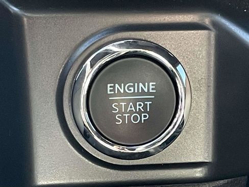 Used 2024 Ford F150 XLT w/ Equipment Group 302A MID image 27