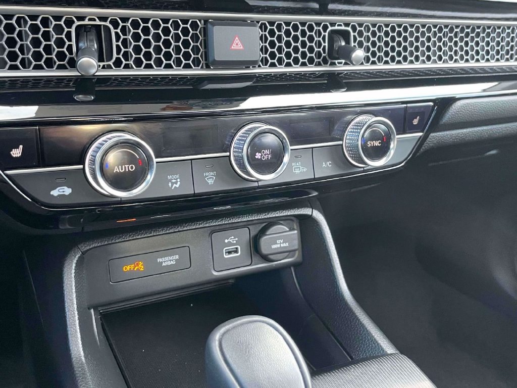 Certified 2024 Honda Civic EX-L image 30