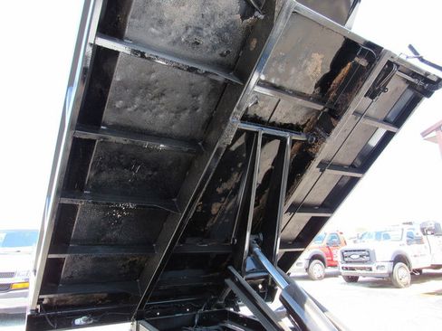 Used 2021 Ford F550 2WD Crew Cab Super Duty image 42