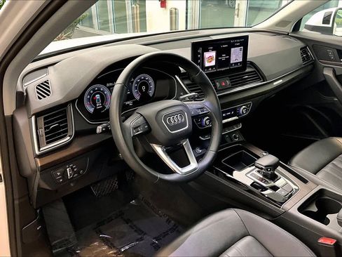 Used 2023 Audi Q5 2.0T Premium Plus w/ Premium Plus Package image 19