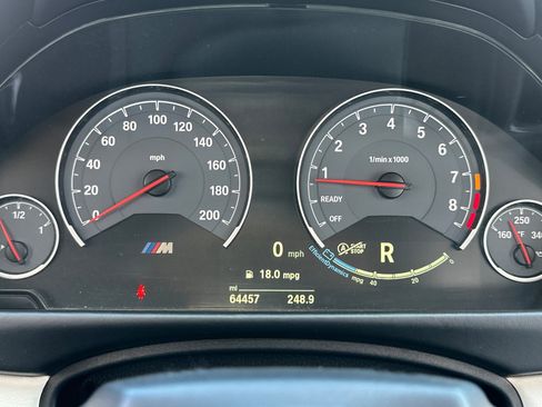 Used 2018 BMW M4 Convertible w/ Executive Package RWD image 41