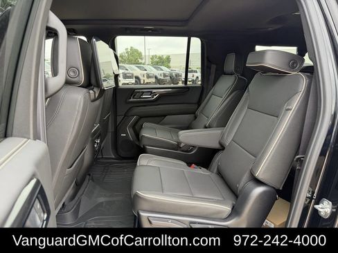 New 2026 GMC Yukon XL Elevation w/ Elevation Premium Package AWD/4WD image 25