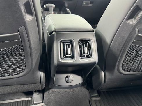 New 2026 Kia Sorento S AWD/4WD image 36