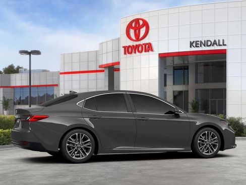 New 2026 Toyota Camry XLE AWD/4WD image 33