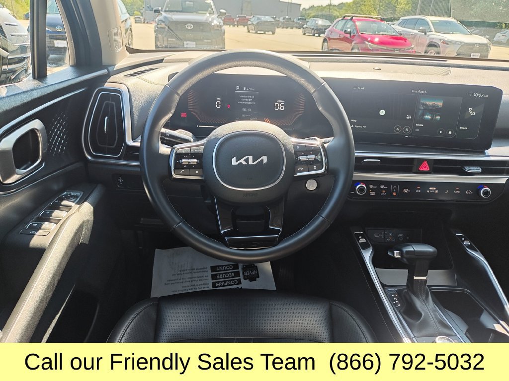 Used 2024 Kia Sorento S AWD/4WD image 14