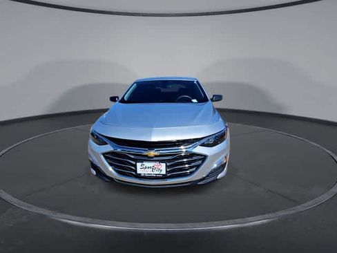 Used 2021 Chevrolet Malibu LS FWD image 3