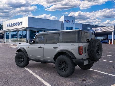 New 2026 Ford Bronco Badlands AWD/4WD image 4