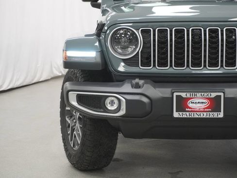 New 2026 Jeep Wrangler Unlimited Sahara AWD/4WD image 6