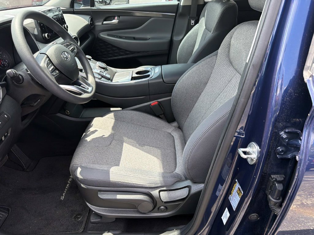 Used 2023 Hyundai Santa Fe SE AWD/4WD image 19