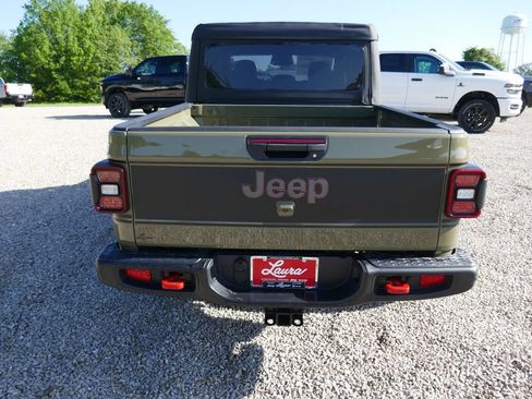 New 2026 Jeep Gladiator Mojave AWD/4WD image 7