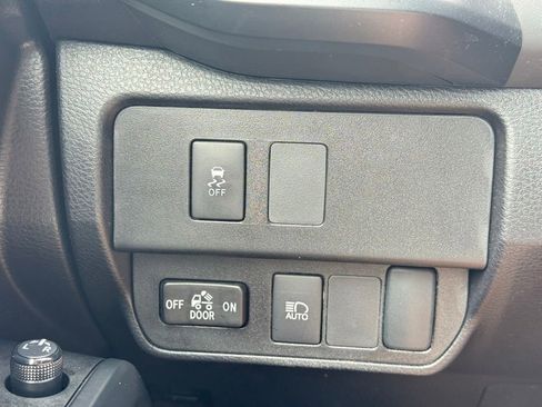 Certified 2023 Toyota Tacoma SR image 33