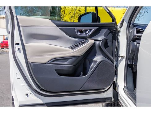 Certified 2022 Subaru Forester Premium AWD/4WD image 18