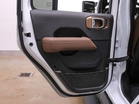 Used 2024 Jeep Wrangler Unlimited Rubicon 392 image 87