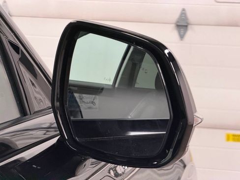 Used 2025 Lincoln Aviator Reserve w/ Jet Appearance Package AWD/4WD image 13