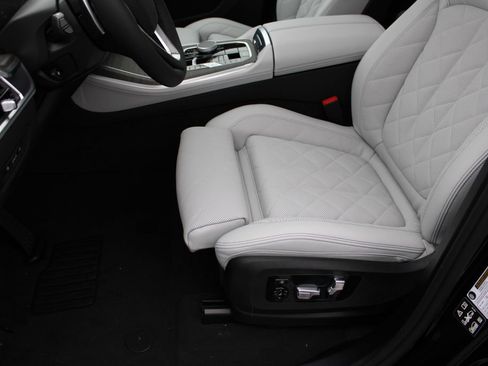 New 2026 BMW X5 xDrive40i image 22