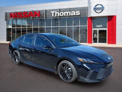 Used 2025 Toyota Camry SE