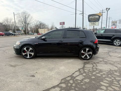 Used 2016 Volkswagen GTI SE w/ Lighting Package (SEL) image 2