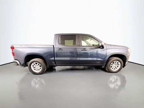 Used 2021 Chevrolet Silverado 1500 LT AWD/4WD image 11