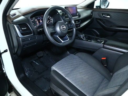 Certified 2023 Nissan Rogue SV image 19