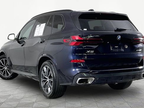 Certified 2024 BMW X5 xDrive40i w/ M Sport Package AWD/4WD image 5