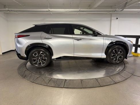 New 2026 Lexus RZ 450e AWD image 7