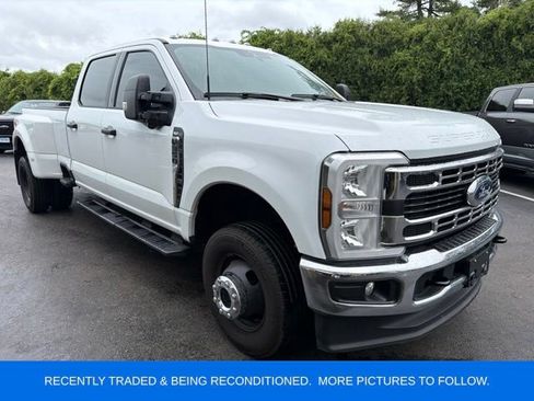 Used 2024 Ford F350 XLT w/ 360-Degree Camera Package AWD/4WD image 1