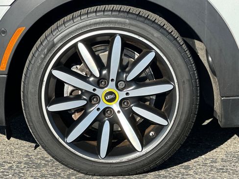 Used 2021 MINI Cooper SE w/ 8.8" Touchscreen Nav Package image 37