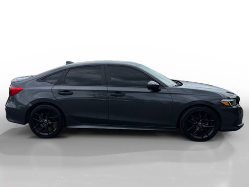 Used 2023 Honda Civic Sport image 6