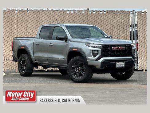 Used 2025 GMC Canyon Elevation RWD image 1