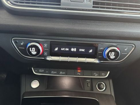 Used 2024 Audi Q5 2.0T Premium w/ Convenience Package image 15