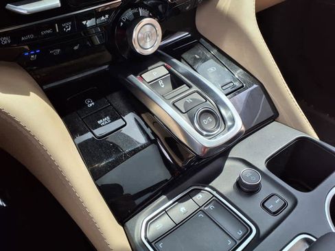 Certified 2024 Acura MDX SH-AWD w/ Advance Package image 18