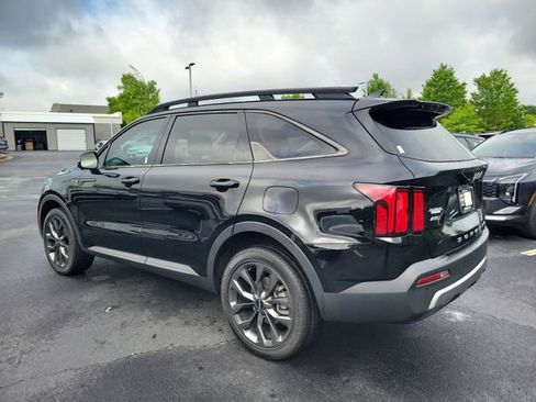 Certified 2022 Kia Sorento SX Prestige AWD/4WD image 6
