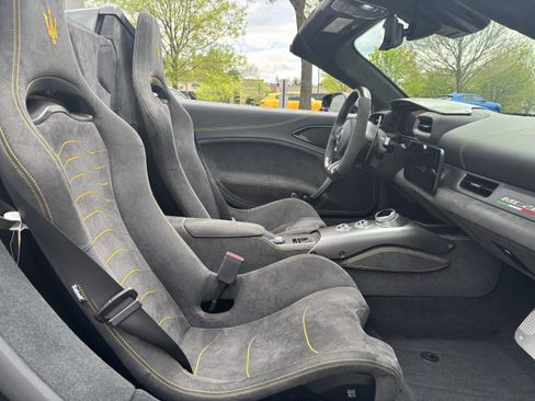 New 2024 Maserati MC20 Cielo image 31