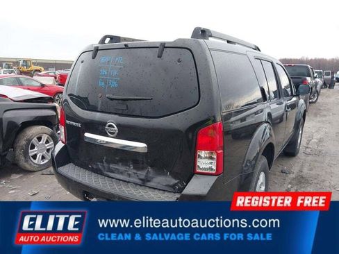 Used 2011 Nissan Pathfinder S w/ Protection Pkg image 12