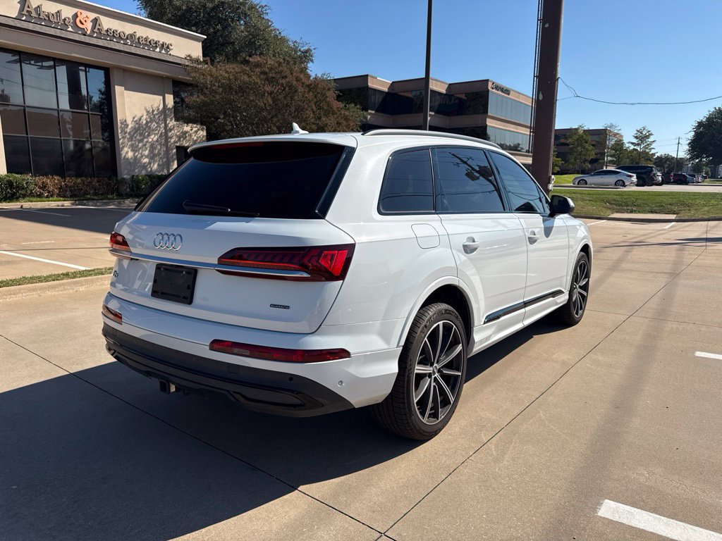 Used 2020 Audi Q7 3.0T Prestige AWD/4WD image 10