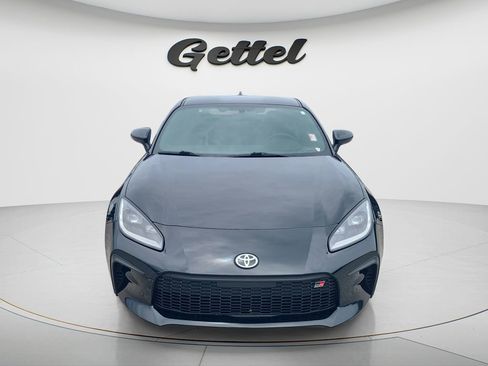 Used 2024 Toyota GR86 Premium RWD image 2