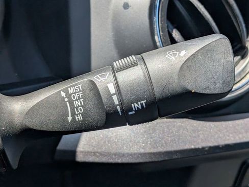 Used 2021 Toyota Tacoma TRD Sport w/ Technology Package image 23