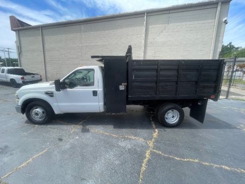 Used 2010 Ford F350 XL RWD image 8