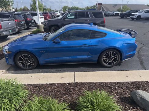 Used 2021 Ford Mustang GT w/ Equipment Group 301A RWD image 5