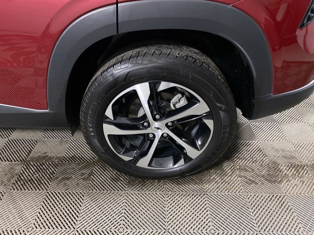 Certified 2024 Chevrolet Trax RS w/ Driver Confidence Package FWD image 10
