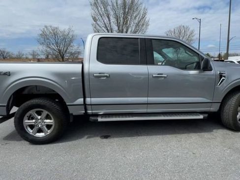 Used 2025 Ford F150 XLT w/ Equipment Group 301A Standard AWD/4WD image 9