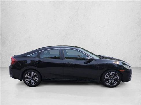 Used 2017 Honda Civic EX-L image 4