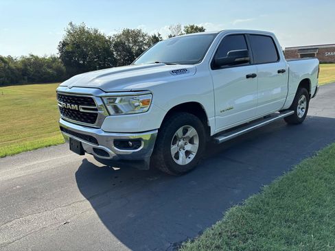Used 2023 RAM 1500 Big Horn AWD/4WD image 5