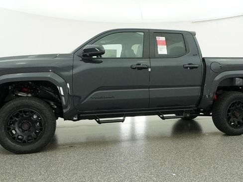 New 2026 Toyota Tacoma SR5 AWD/4WD image 39