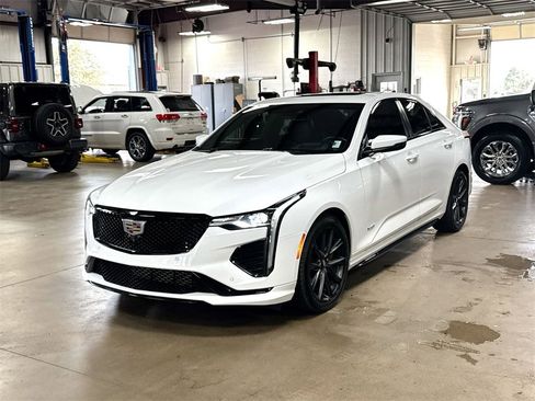 Used 2021 Cadillac CT4 V w/ Technology Package image 3