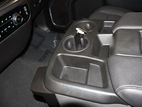 Used 2025 Chevrolet Silverado 1500 LT image 33