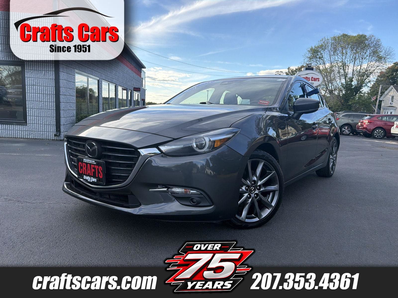 Used 2018 MAZDA MAZDA3 Grand Touring w/ Premium Equipment Package FWD image 1