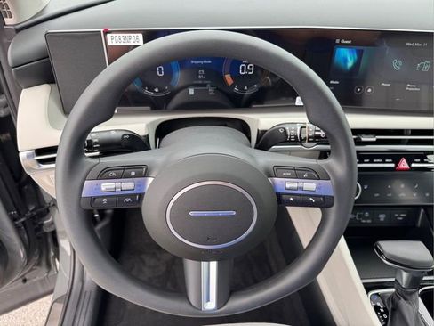 New 2026 Hyundai Tucson SEL image 19