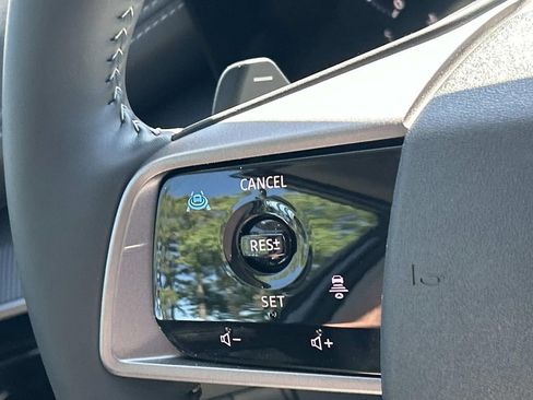 Certified 2025 Nissan Murano SV AWD/4WD image 29
