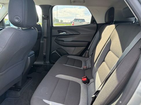 Certified 2024 Chevrolet TrailBlazer LT FWD image 12